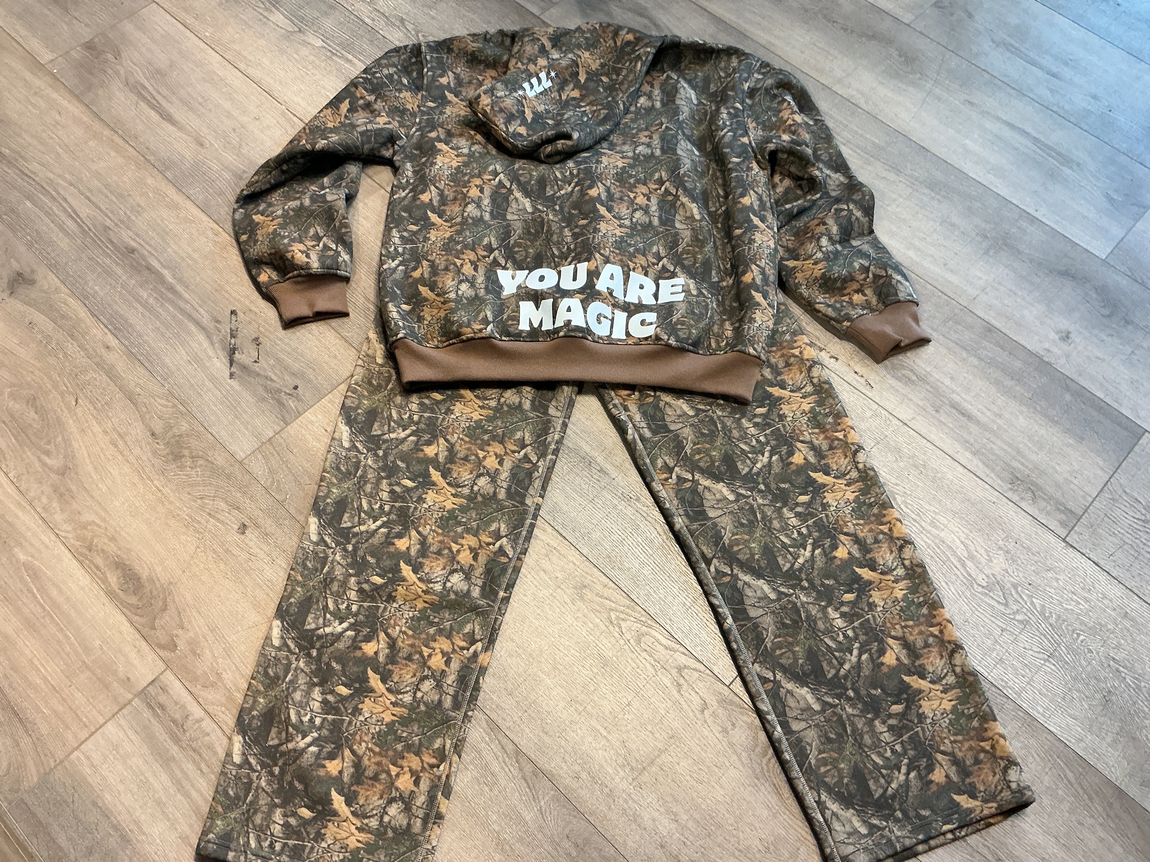 Camo set