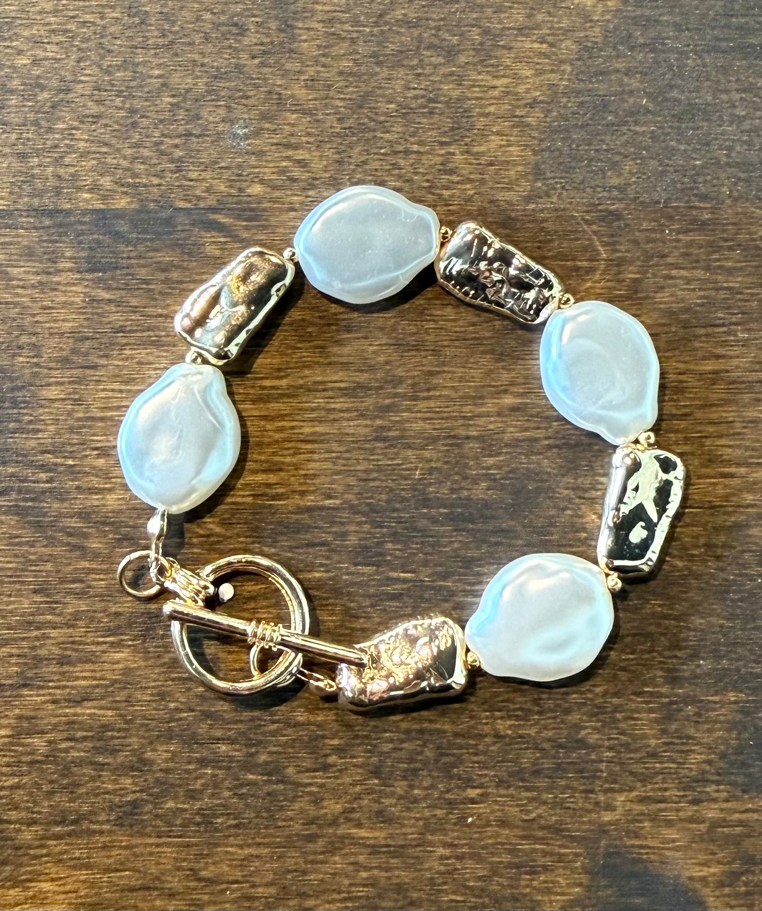 Flat Oval Pearl and Hammered Gold Bracelet