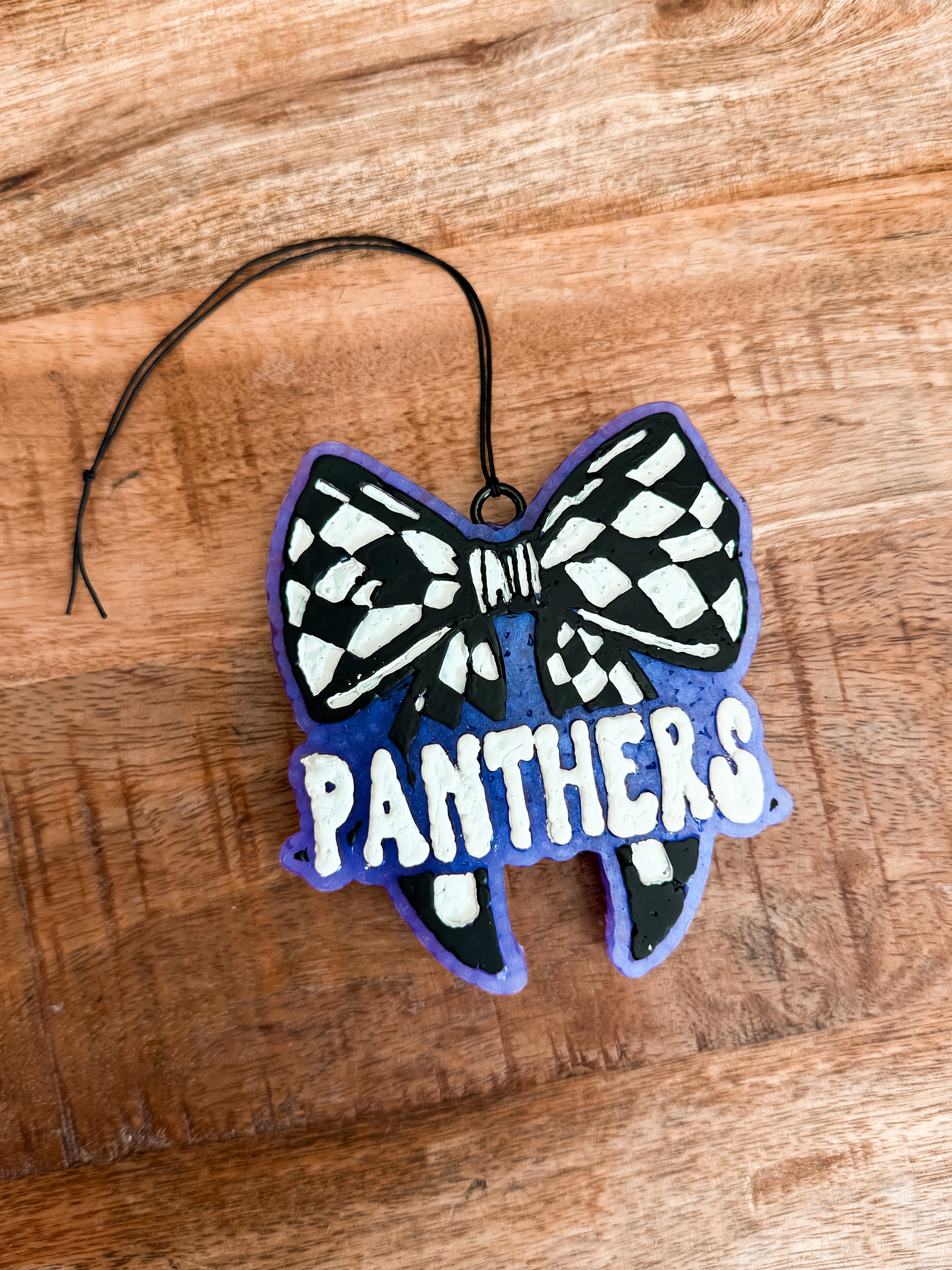 Freshie- Panther Bow