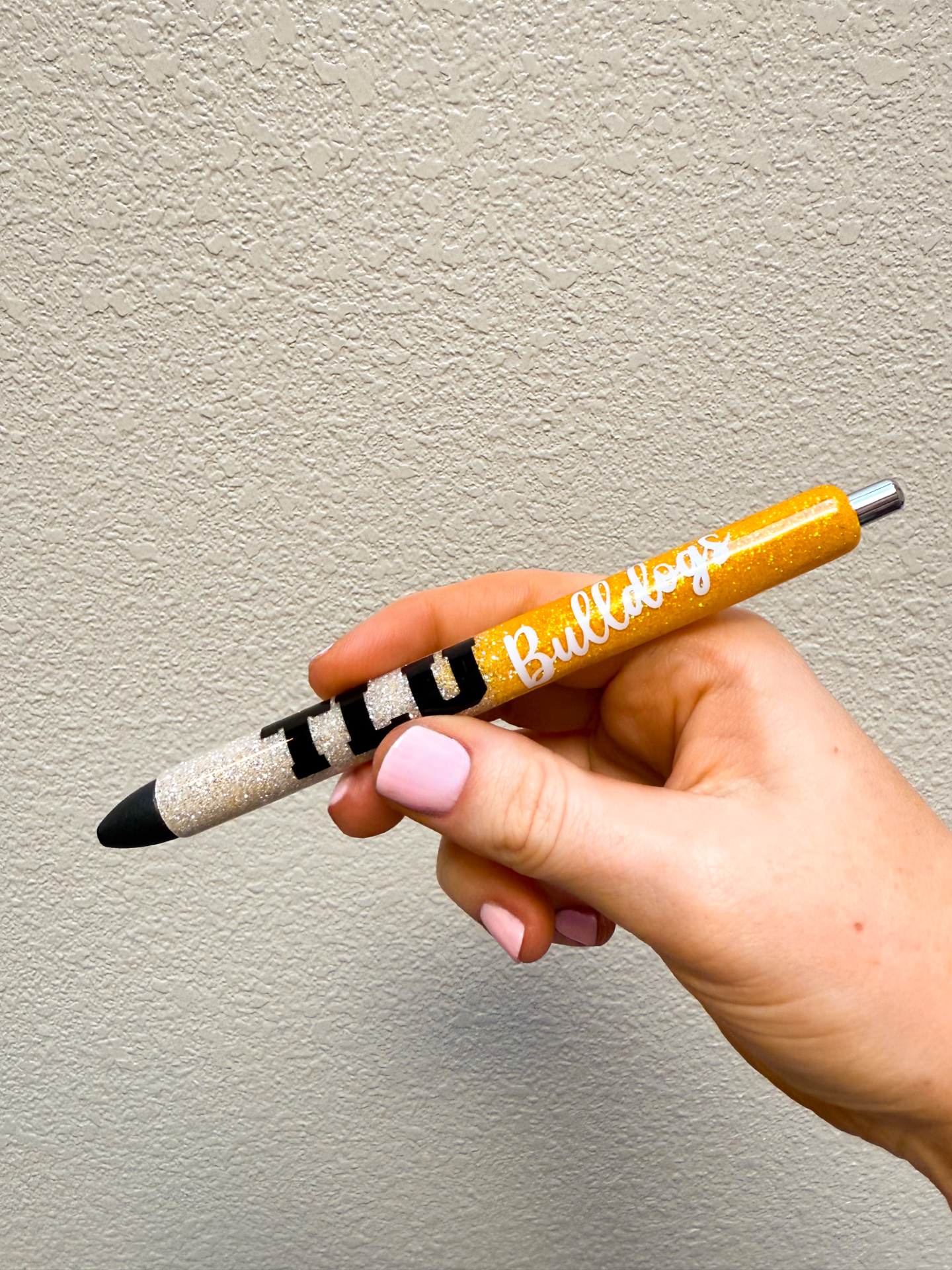 TLU Bulldogs Pen