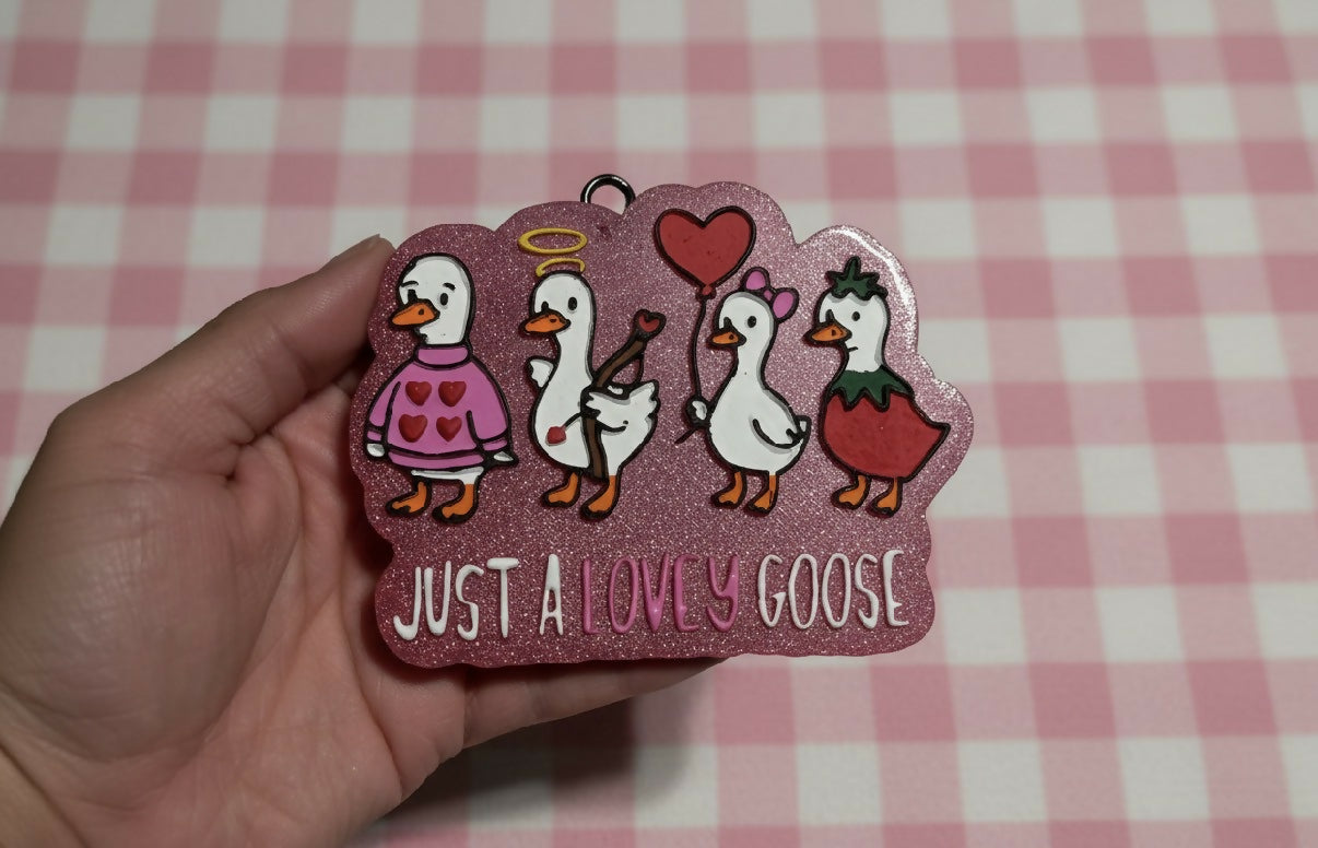 Lovey Goose
