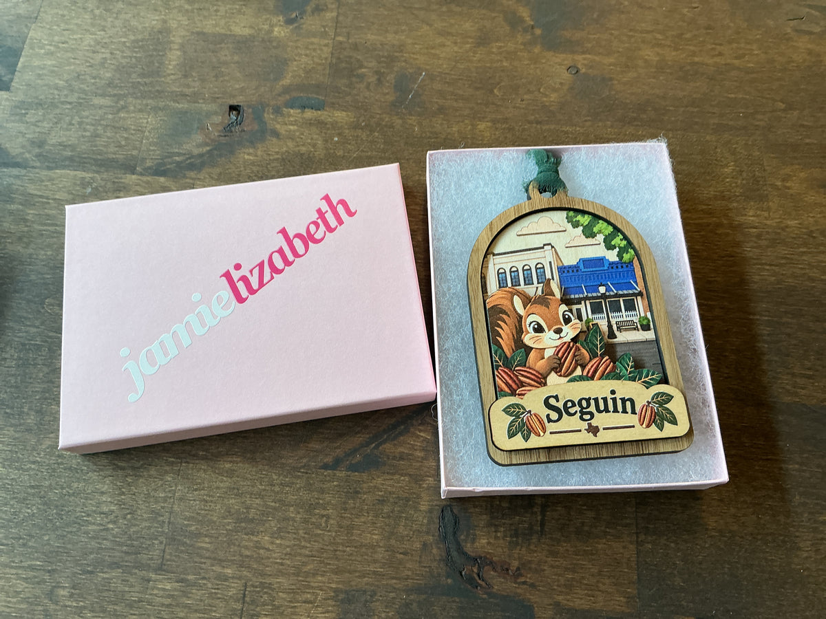 Jamie Elizabeth Christmas Ornaments